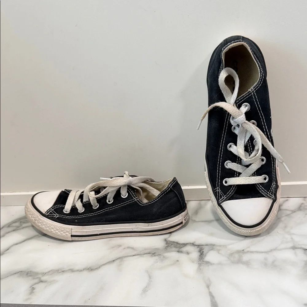 Converse Kids Black and White Sneakers size 2